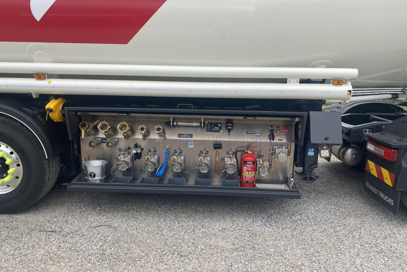 Cisternové návesy Cisternové návesy