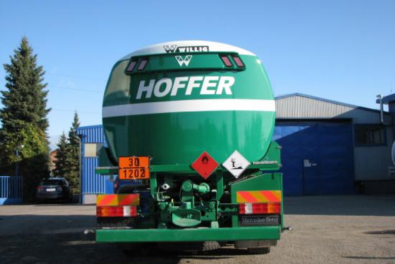 Cisternové nadstavby Cisternové nadstavby